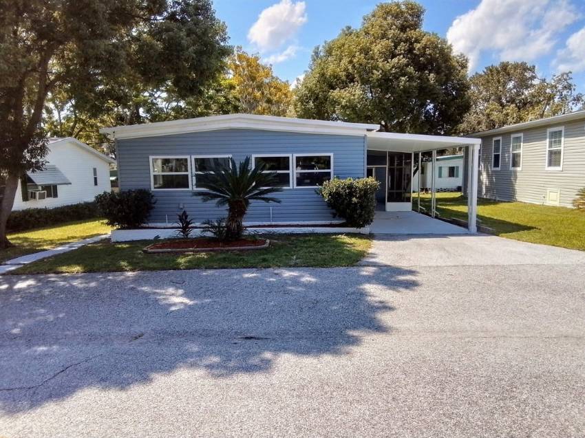 Ocala, FL Mobile Home for Sale located at 3150 Ne 36th Ave The Villas Of Spanish Oaks